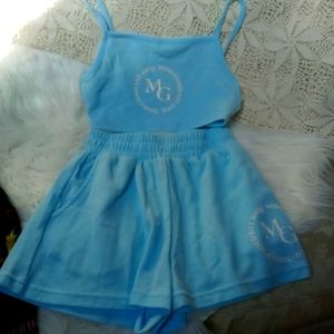 MisGuided NWT US4 Crop Top and Shorts Set